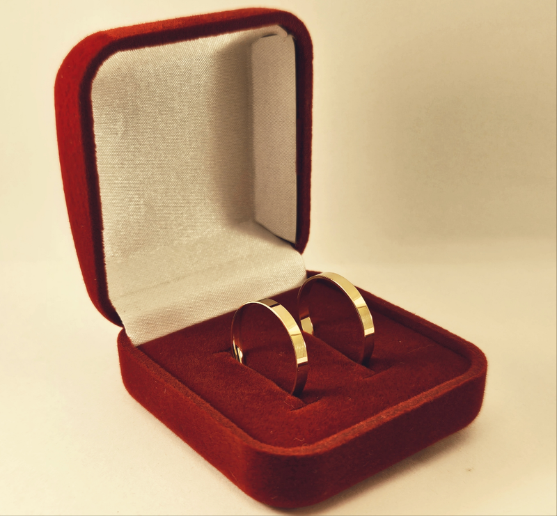 Aliança em Ouro 18k Reta 3,00mm